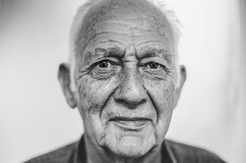 Facebook Foibles: 10 Social Media Safety Tips for Seniors