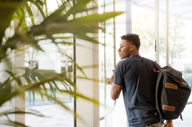 6 School Safety Tips to Protect Your Teens and College Kids from Theft